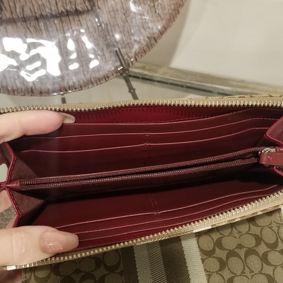 COACH Legacy Signature Striped Full Size Wallet - Picture 7 of 7